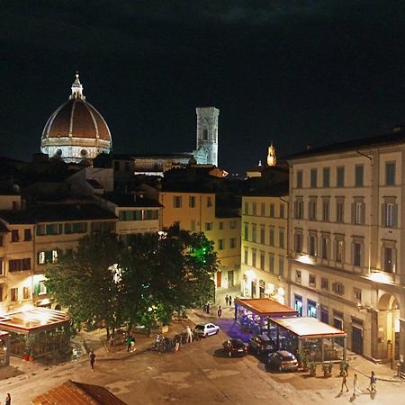 Panoramic Suite Near Duomo And Station Firenze Kültér fotó