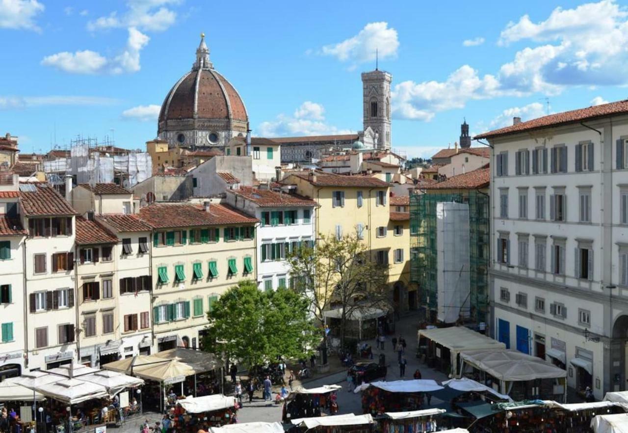 Panoramic Suite Near Duomo And Station Firenze Kültér fotó